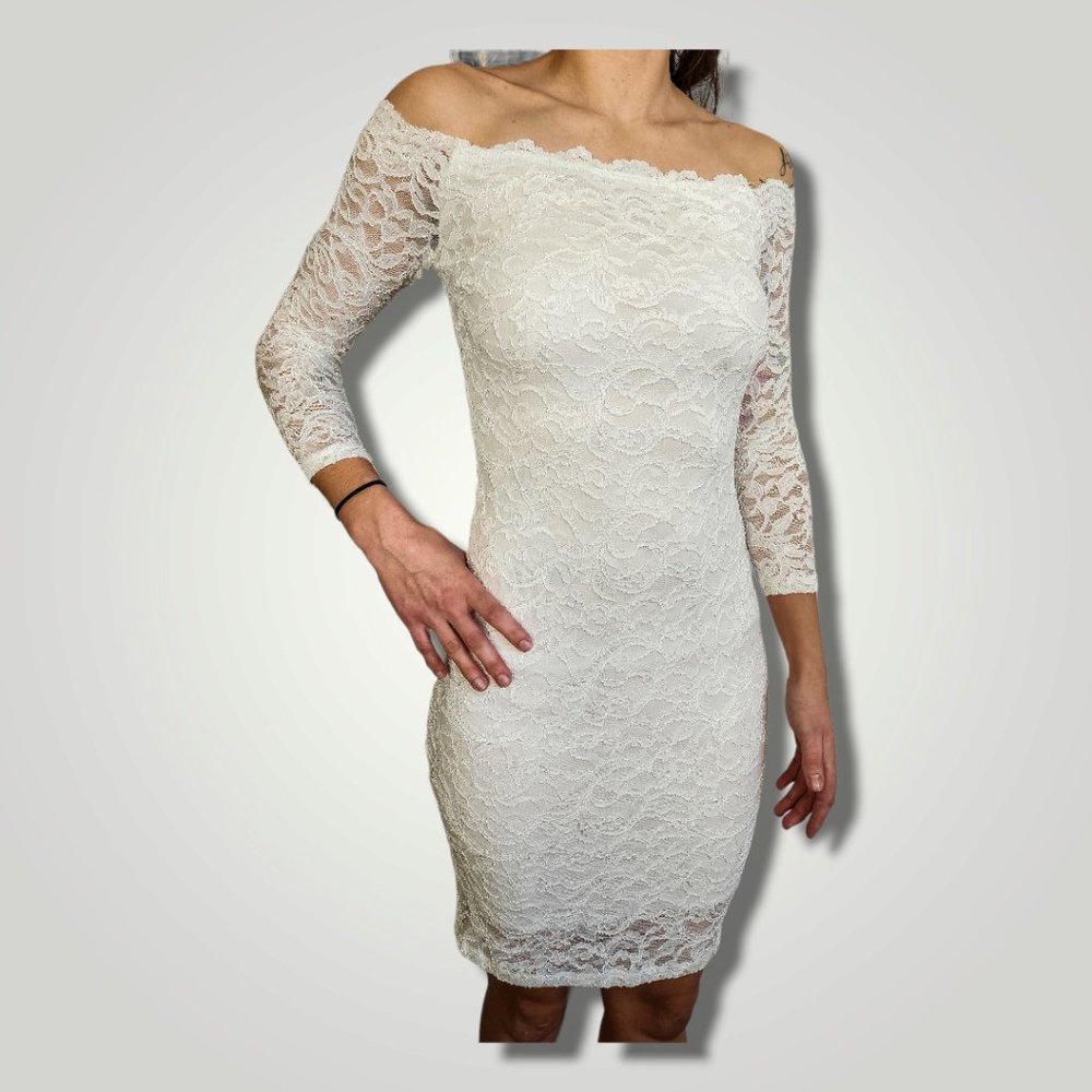 Kimcine Curve White Lace Dress Size Medium